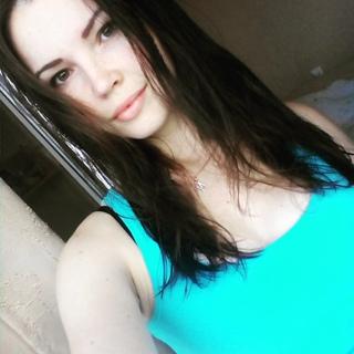  Femme recherche une copine - Annonces rencontres femmes - Cambrai